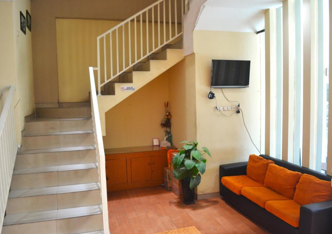 Semampir Residence By Occupied Surabaya Exterior photo